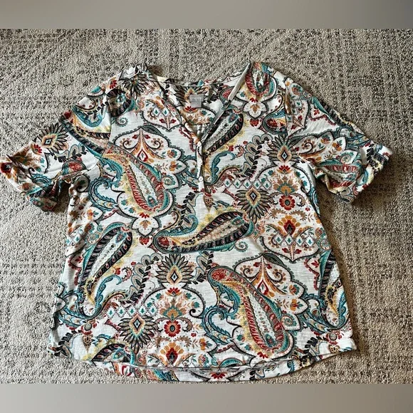 Chico’s Knit Short Sleeve Casual Top - Picture 5 of 9